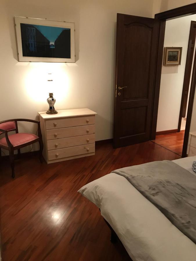 알바 La Casa Del Melograno 아파트 외부 사진