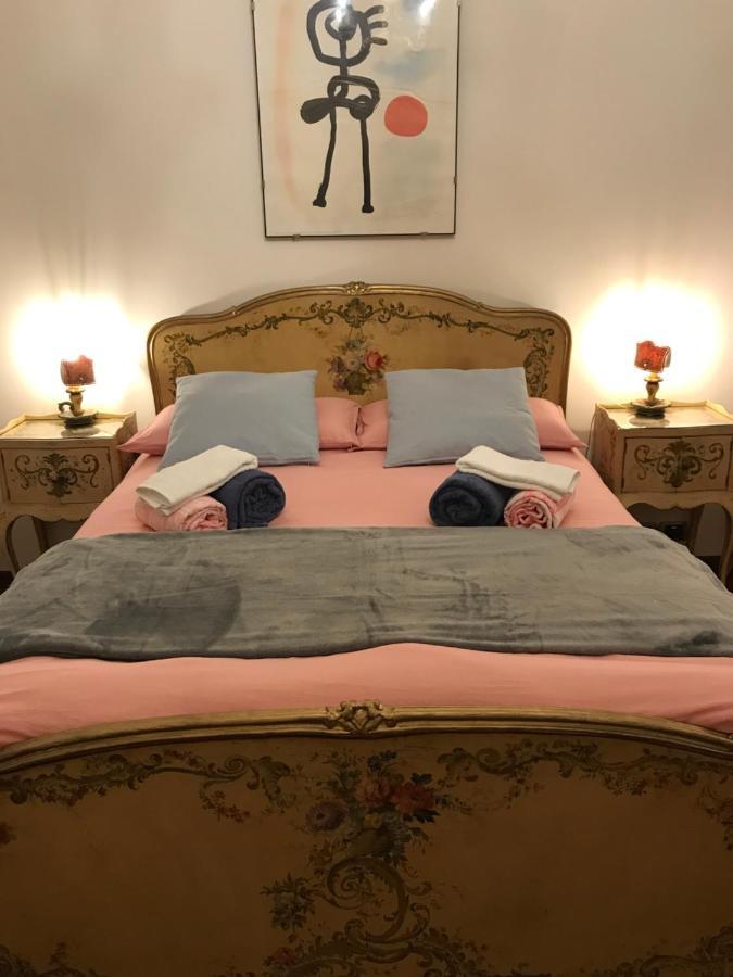 알바 La Casa Del Melograno 아파트 외부 사진