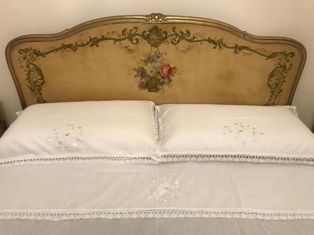 알바 La Casa Del Melograno 아파트 외부 사진